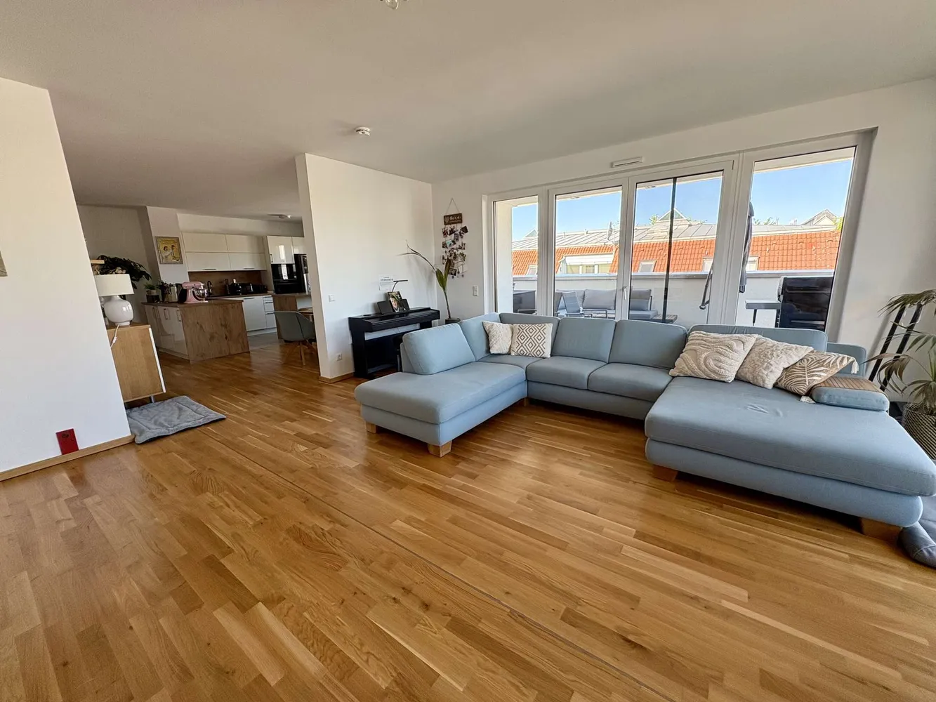 4 Zimmer Wohnung mit 167 m² in Wiesbaden – Bild 8