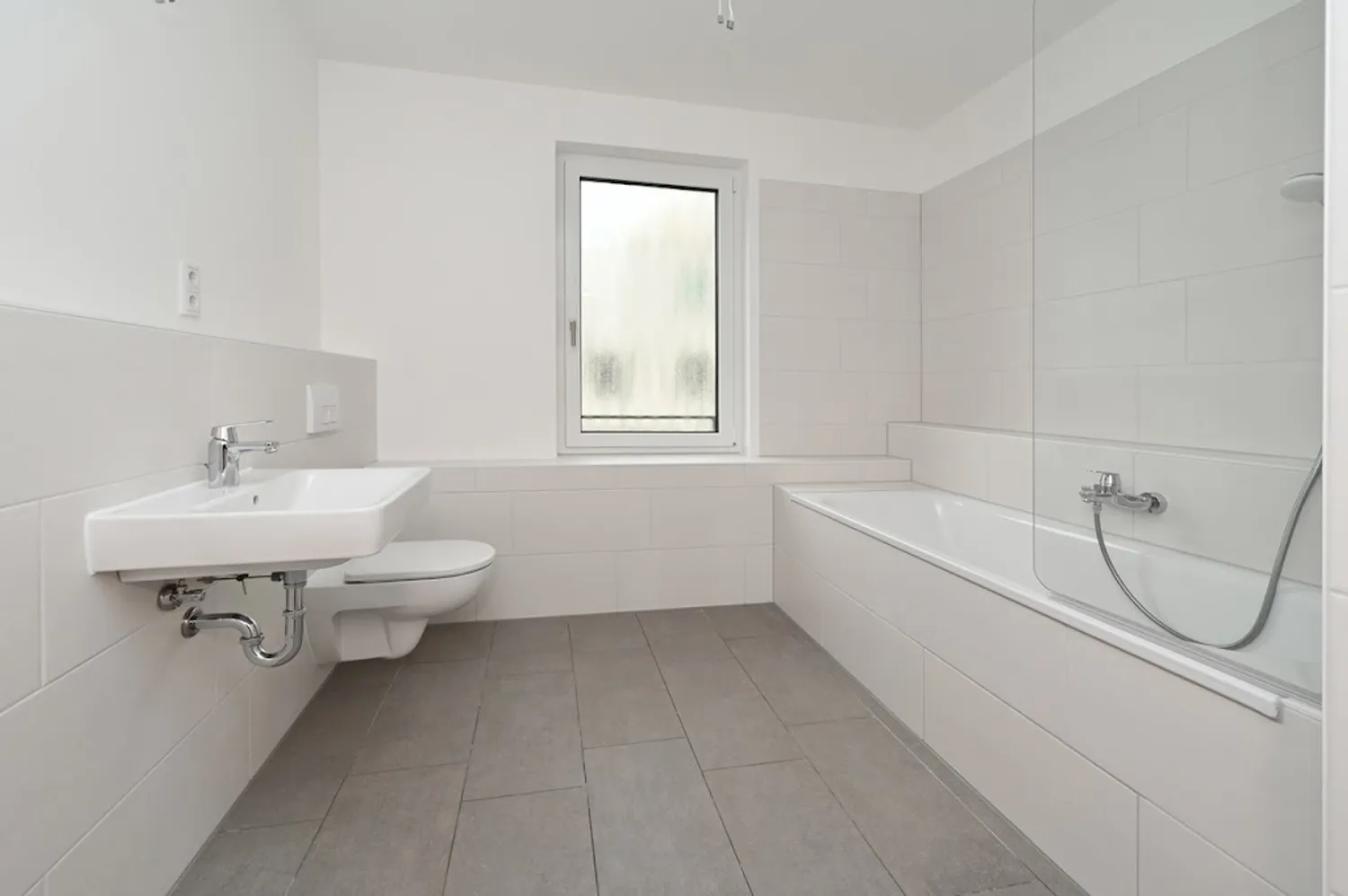 4 room apartment with 100 m² in Berlin – Photo 4