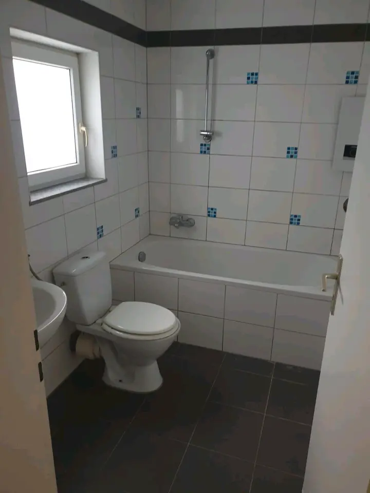 6 Zimmer Wohnung mit 113 m² in Krefeld – Bild 6