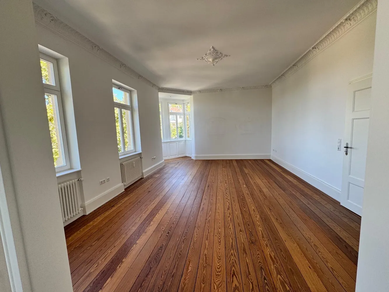 4 Zimmer Wohnung mit 118 m² in Karlsruhe – Bild 5