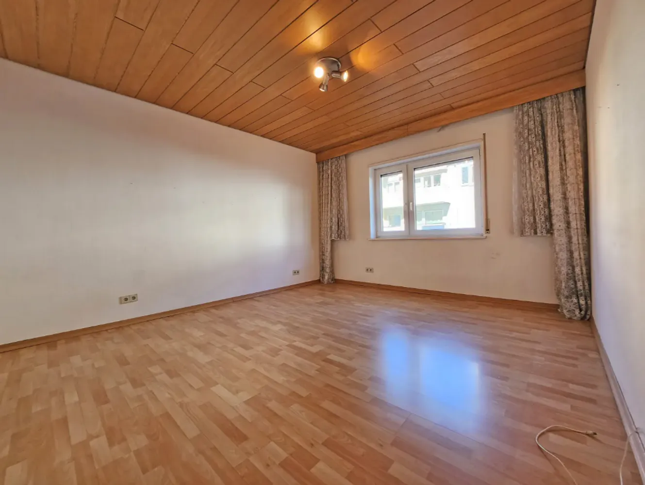 2 Zimmer Wohnung mit 80 m² in Stuttgart – Bild 9