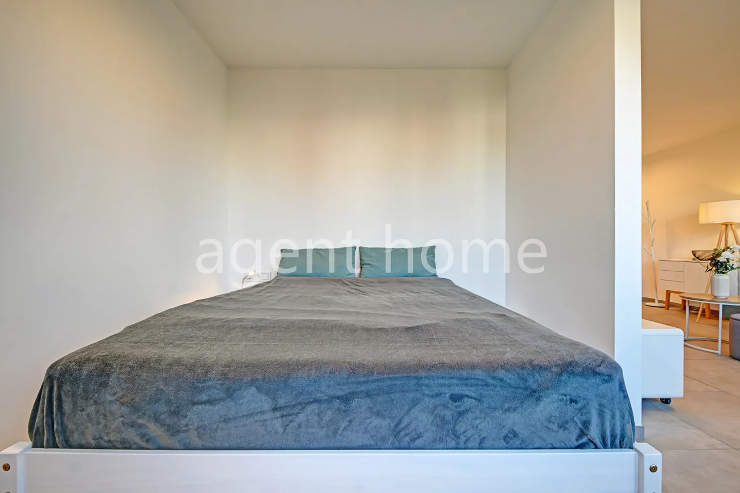 1 Zimmer Wohnung mit 38 m² in Stuttgart – Bild 8