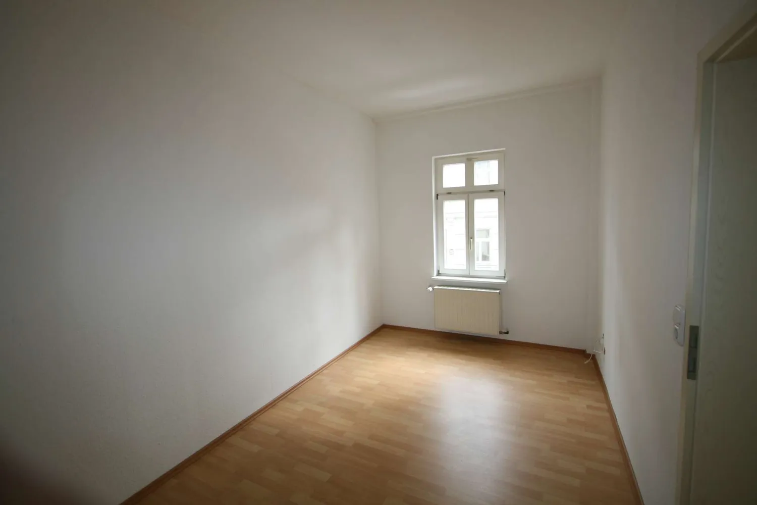 2 Zimmer Wohnung mit 59 m² in Meiningen – Bild 4