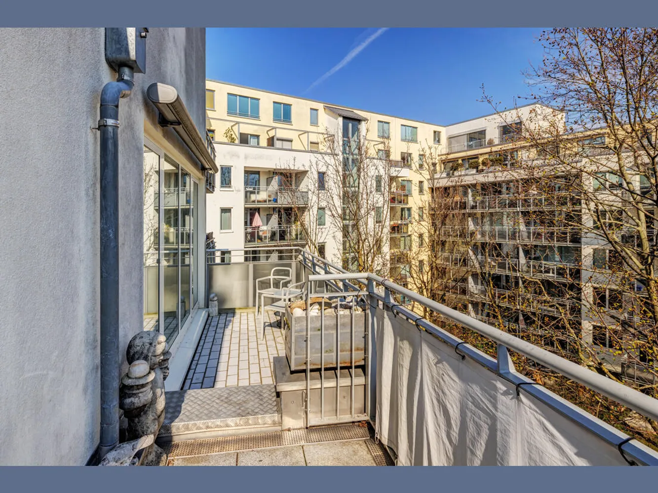 2 Zimmer Wohnung mit 64 m² in München – Bild 11