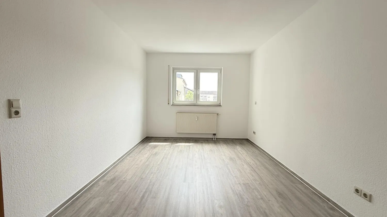 2 room apartment with 74 m² in Chemnitz – Photo 2