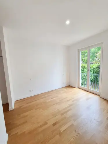 2 Zimmer Wohnung mit 81 m² in Düsseldorf – Bild 4