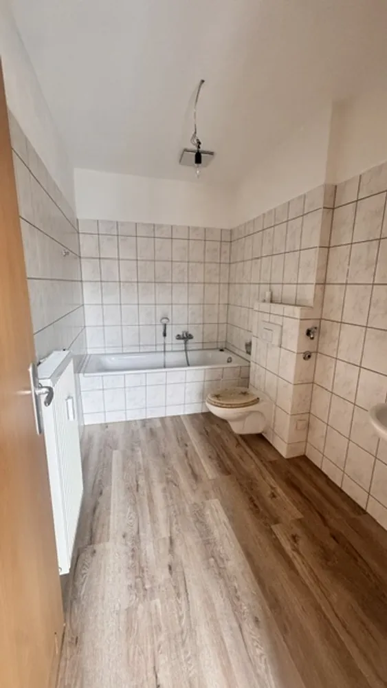 2 Zimmer Wohnung mit 47 m² in Halle (Saale) – Bild 8