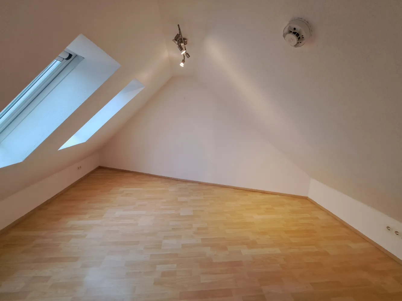 2 Zimmer Wohnung mit 75 m² in Hannover – Bild 8
