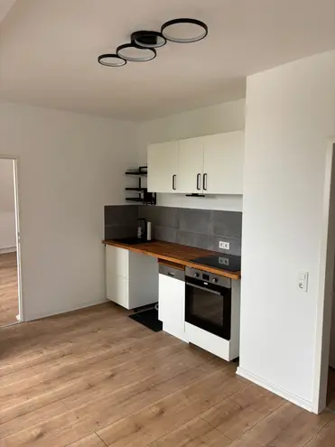 2 Zimmer Wohnung mit 50 m² in Köln – Bild 2