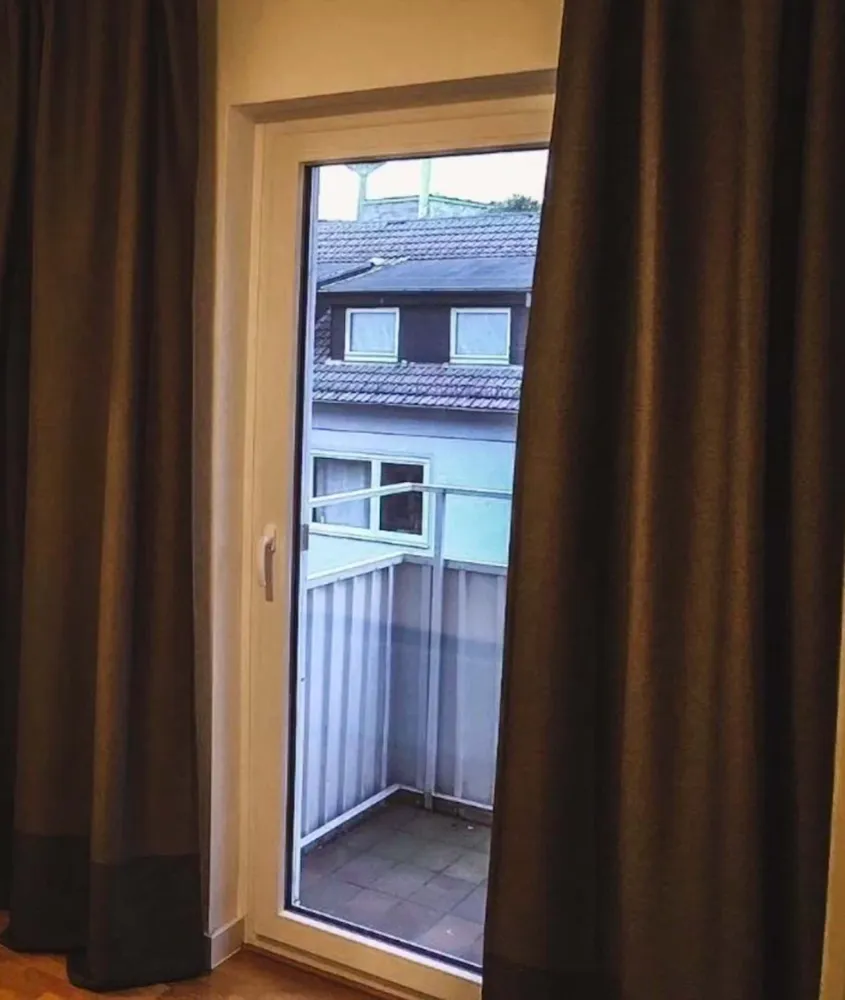 WG-Zimmer mit 20 m² in Frankfurt am Main – Bild 2