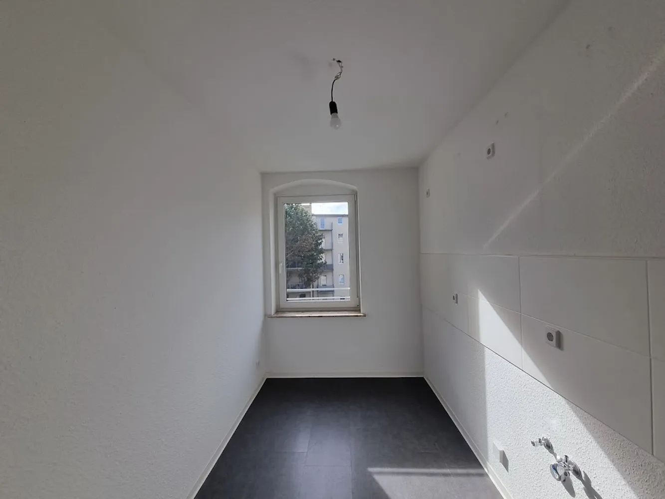 2 Zimmer Wohnung mit 48 m² in Halle (Saale) – Bild 5