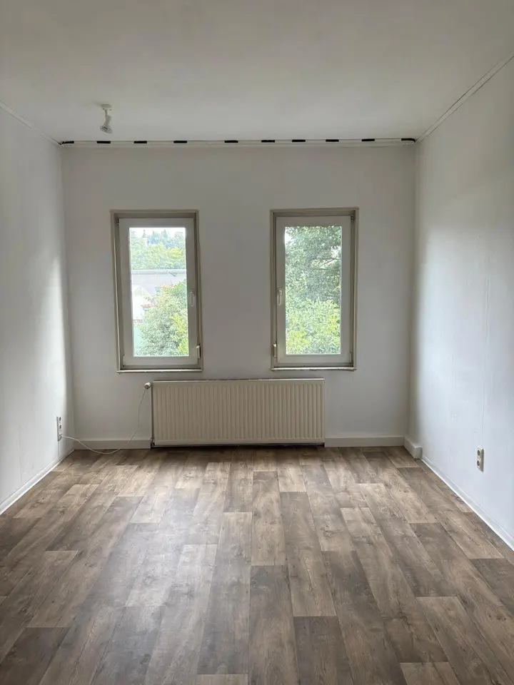 4 Zimmer Wohnung mit 138 m² in Eisenach – Bild 1
