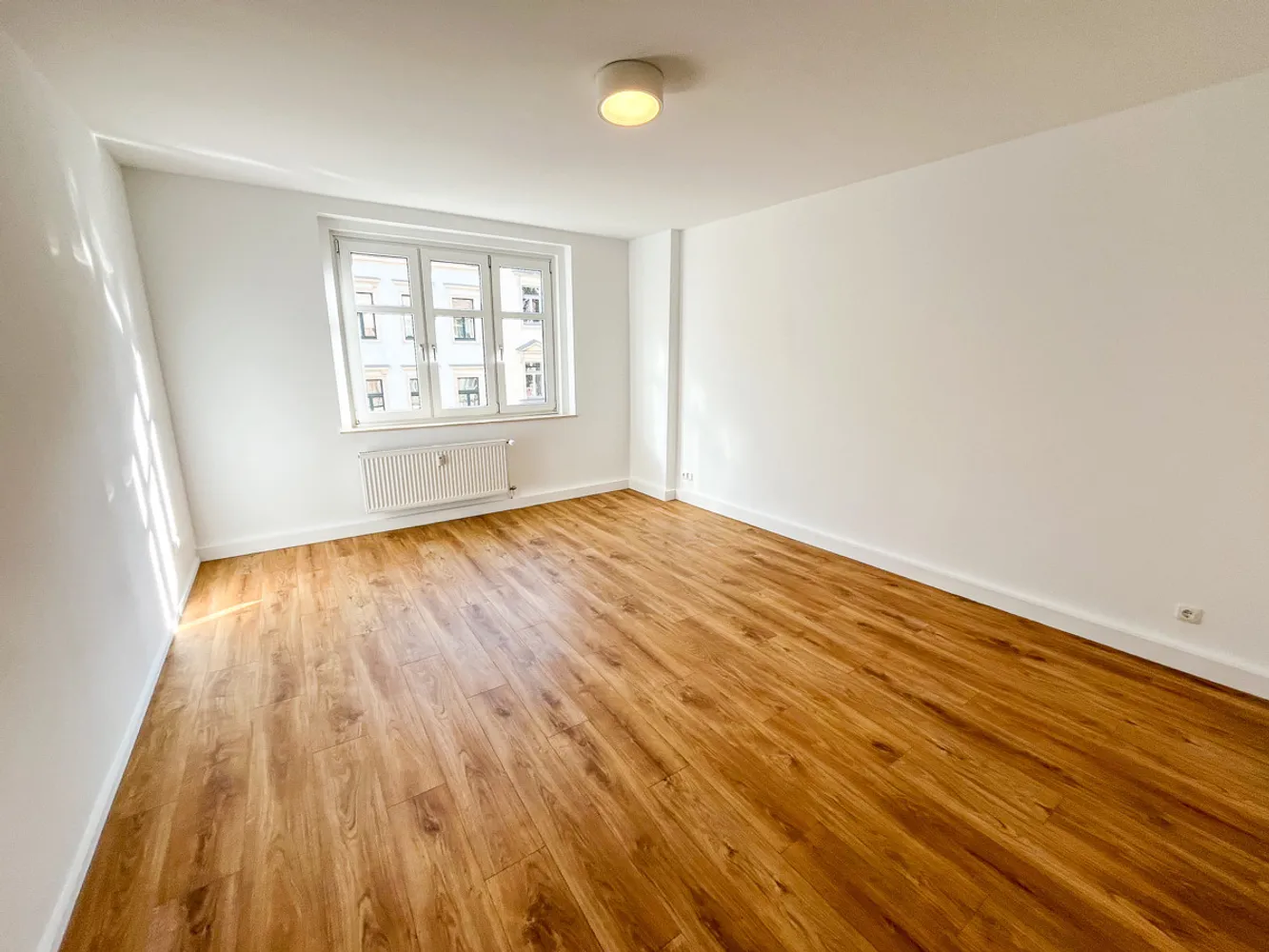 2 Zimmer Wohnung mit 65 m² in Dresden – Bild 5