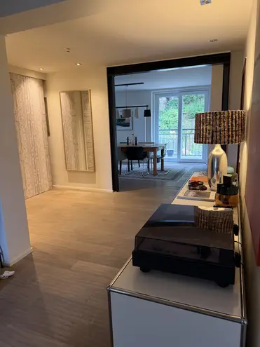 5 Zimmer Wohnung mit 144 m² in Stuttgart – Bild 3