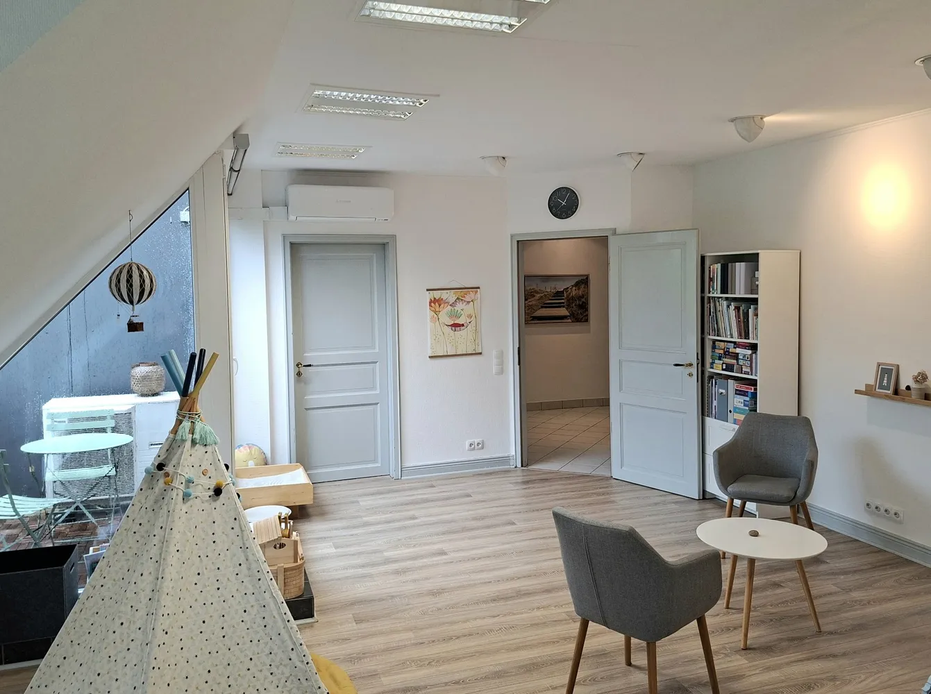 5 Zimmer Wohnung mit 124 m² in Ahrensburg – Bild 9