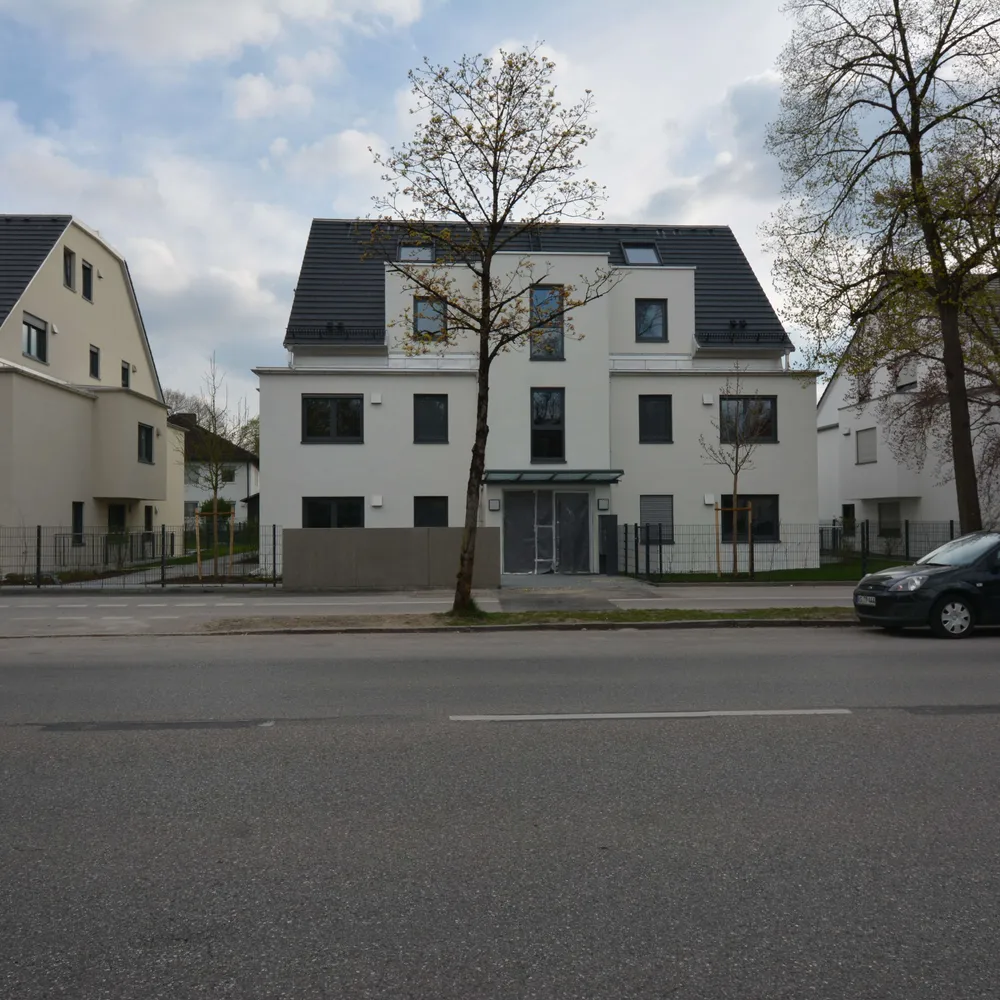 3 Zimmer Wohnung mit 105 m² in München – Bild 2