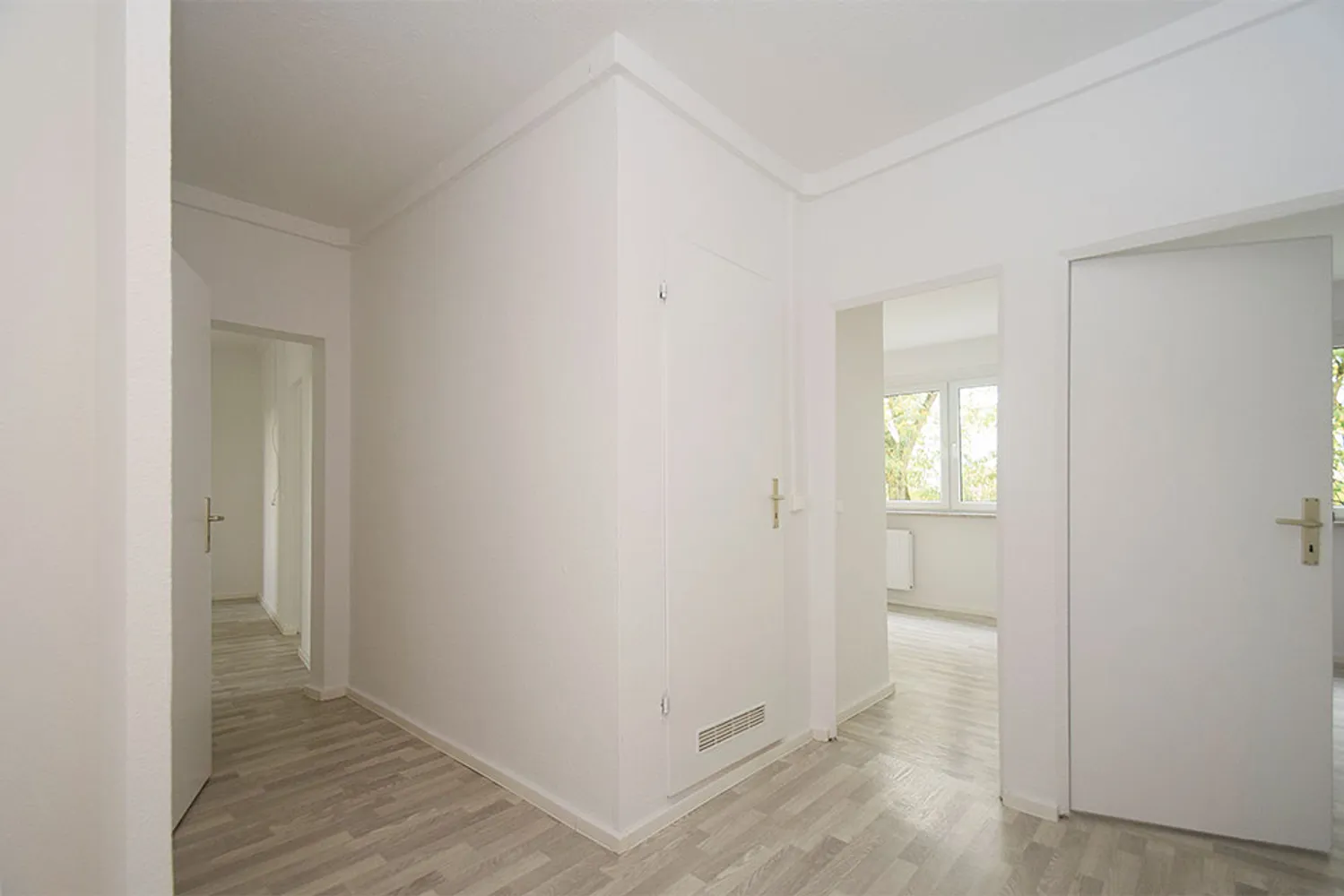 5 Zimmer Wohnung mit 101 m² in Halle (Saale) – Bild 8