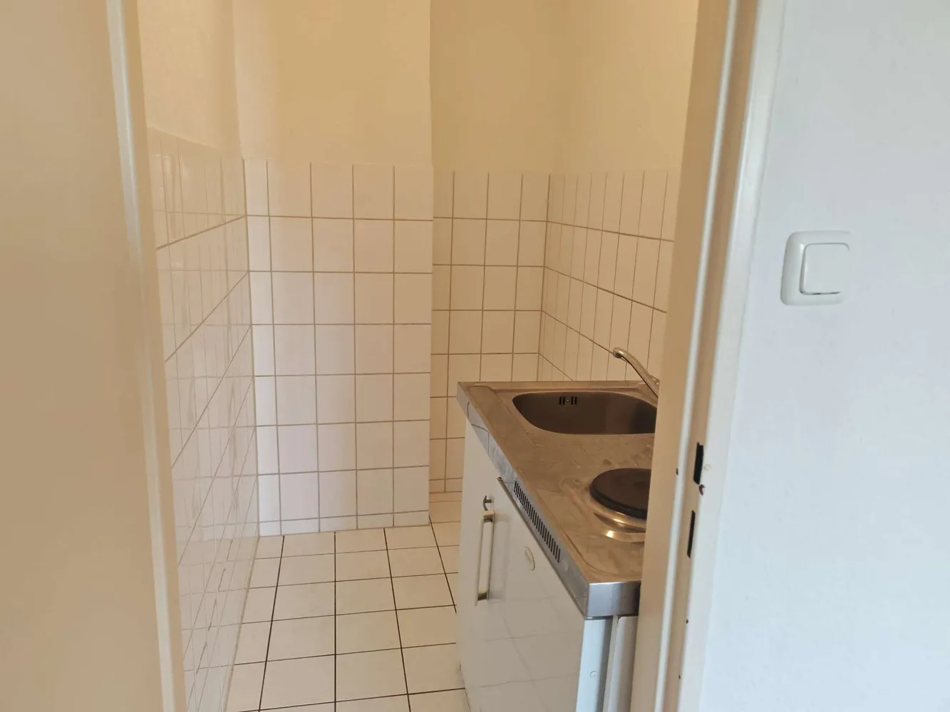 1 Zimmer Wohnung mit 30 m² in Frankfurt am Main – Bild 7