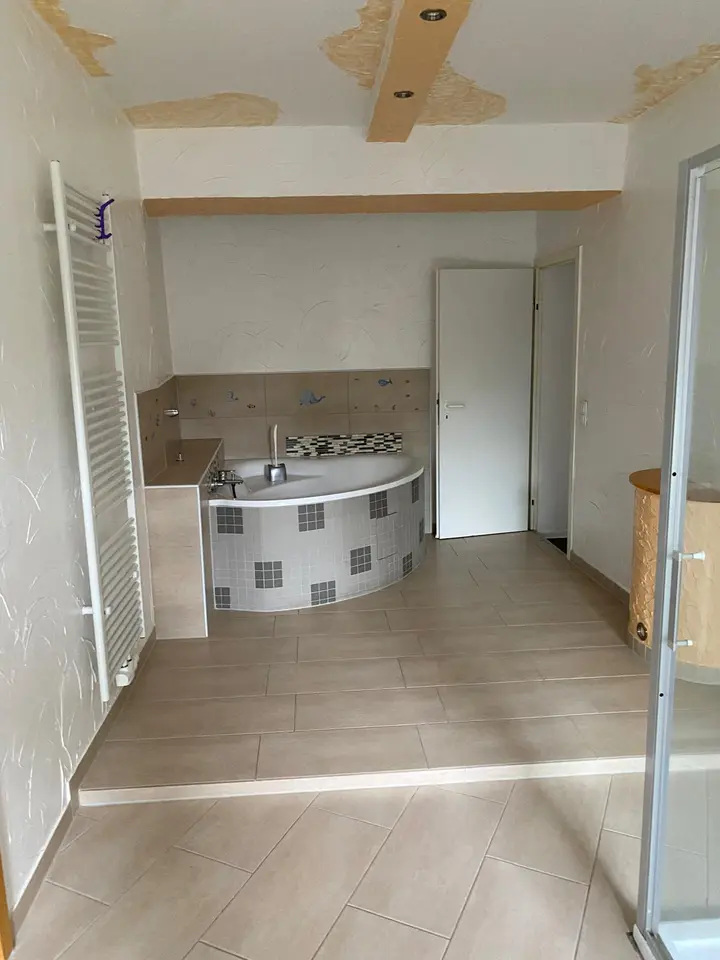4 Zimmer Wohnung mit 110 m² in Finsterwalde – Bild 1