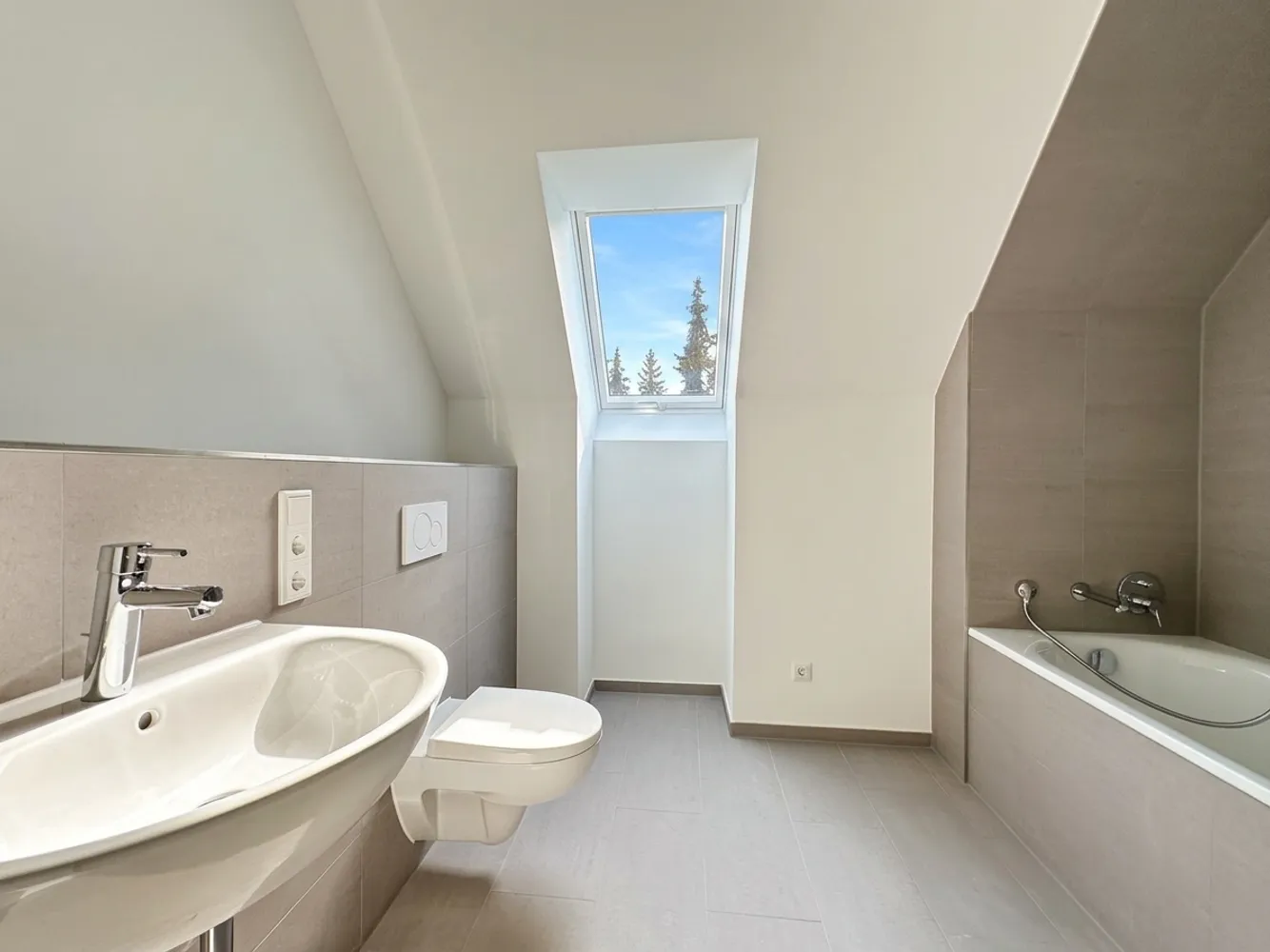 5 Zimmer Wohnung mit 123 m² in Hamburg – Bild 10