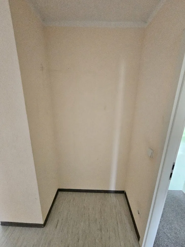 2 Zimmer Wohnung mit 62 m² in Altenburg – Bild 8
