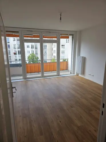 3 Zimmer Wohnung mit 95 m² in Berlin – Bild 2