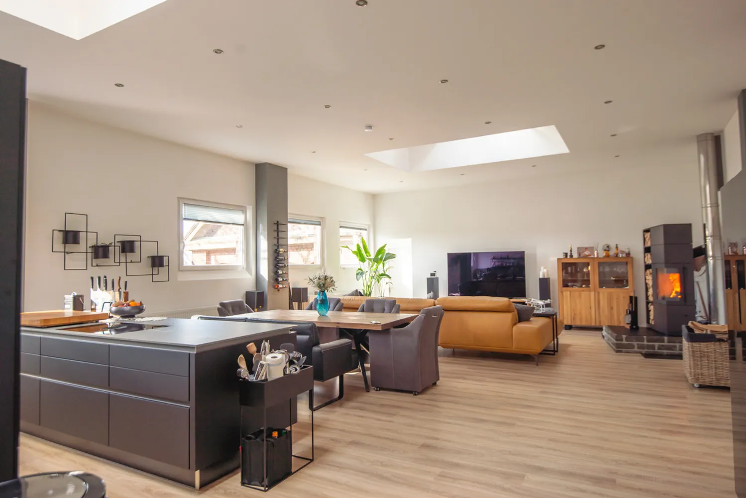 4 Zimmer Wohnung mit 220 m² in Solingen – Bild 2