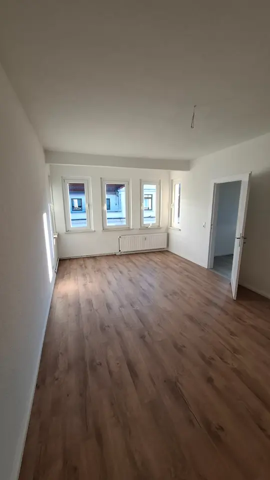 2 Zimmer Wohnung mit 75 m² in Magdeburg – Bild 1