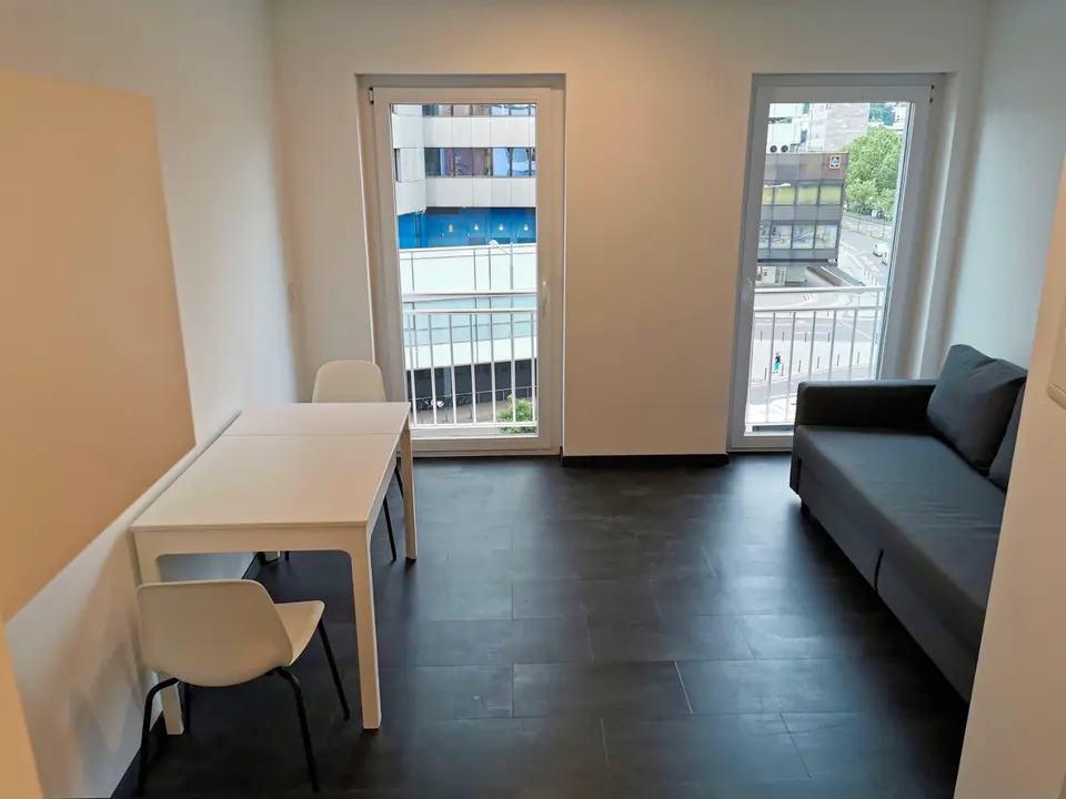 2 Zimmer Wohnung mit 21 m² in Saarbrücken – Bild 1