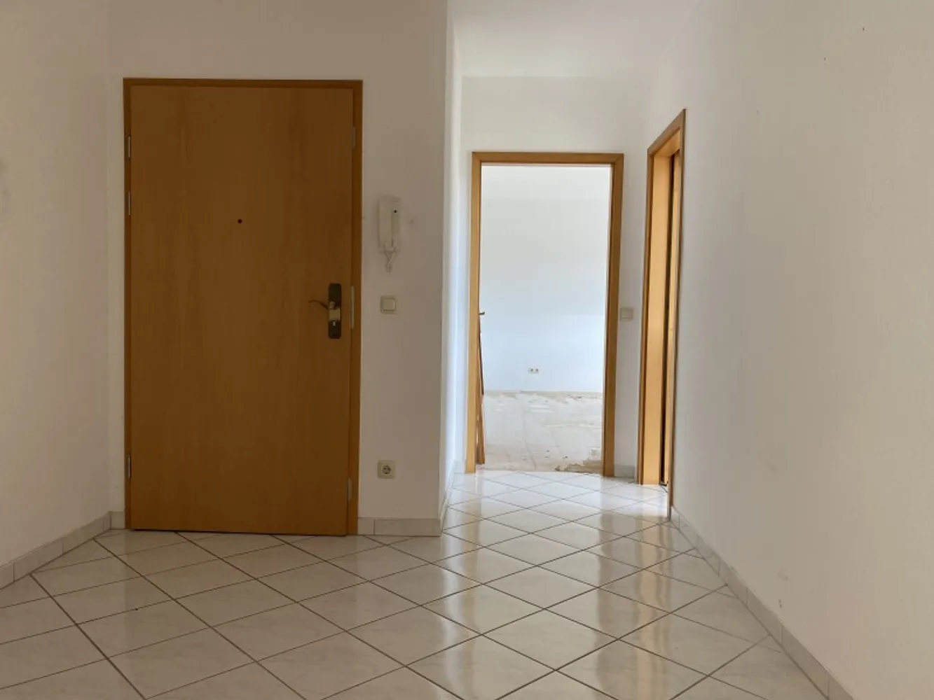 2 Zimmer Wohnung mit 64 m² in Oranienburg – Bild 2