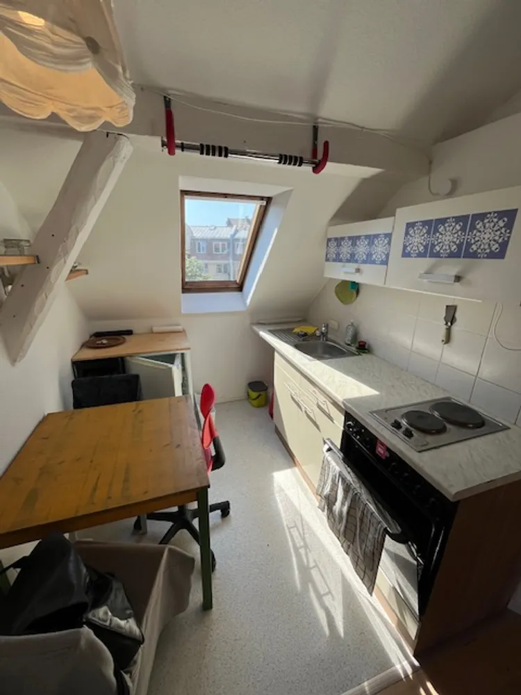 1 Zimmer Wohnung mit 28 m² in Halle (Saale) – Bild 6