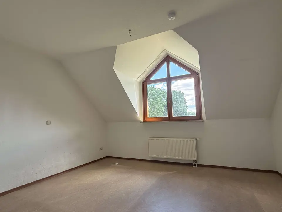 3 Zimmer Wohnung mit 81 m² in Schwarzenberg – Bild 2