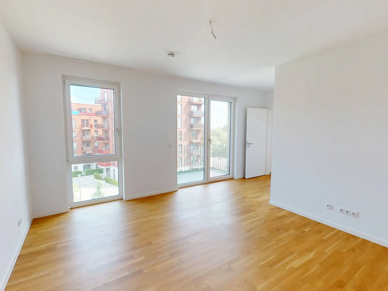 2 room apartment with 67 m² in Berlin – Photo 2