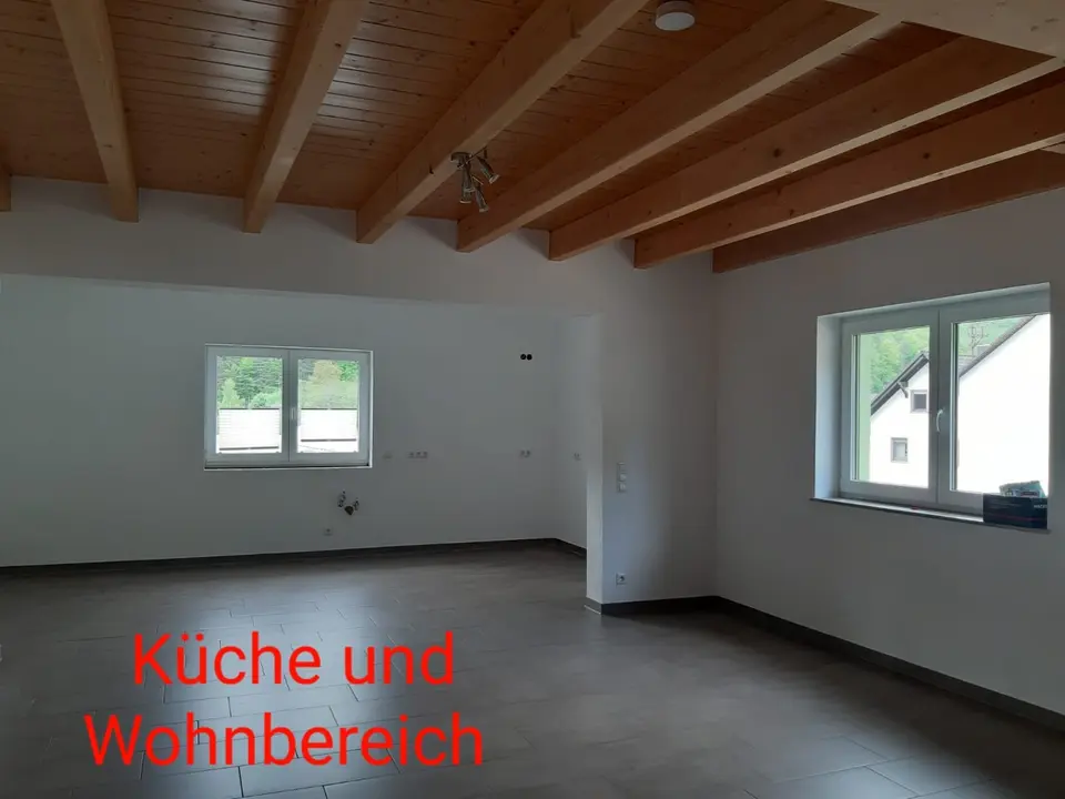 3 Zimmer Wohnung mit 130 m² in Aschaffenburg – Bild 2