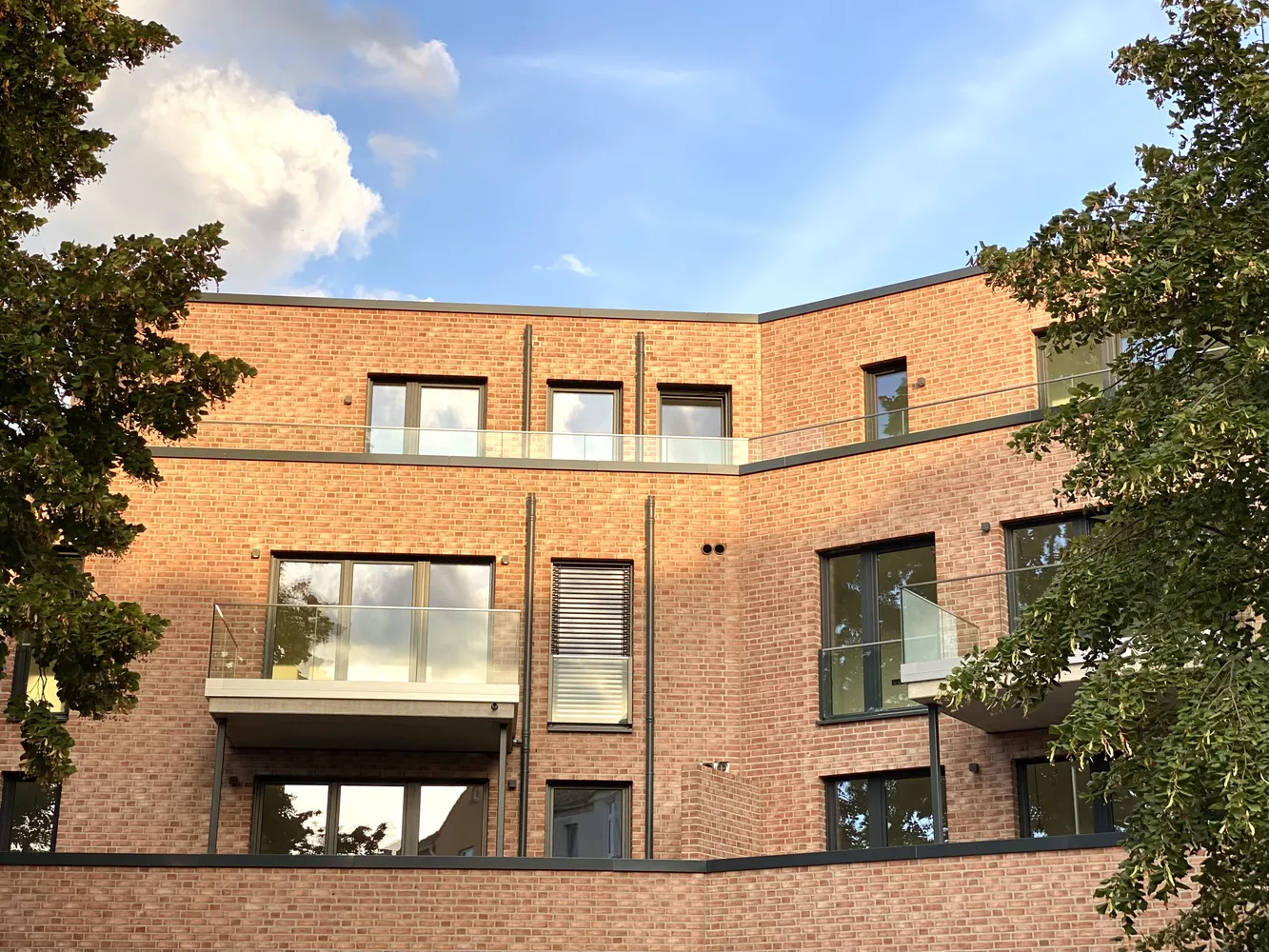 4 Zimmer Wohnung mit 177 m² in Hannover – Bild 5