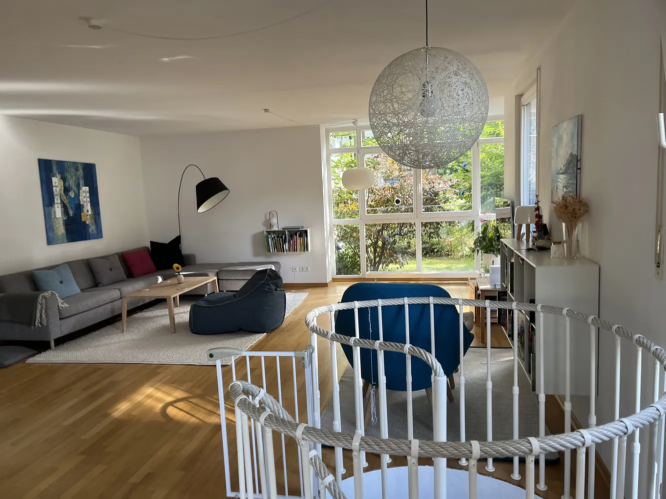 5 Zimmer Wohnung mit 166 m² in München – Bild 2