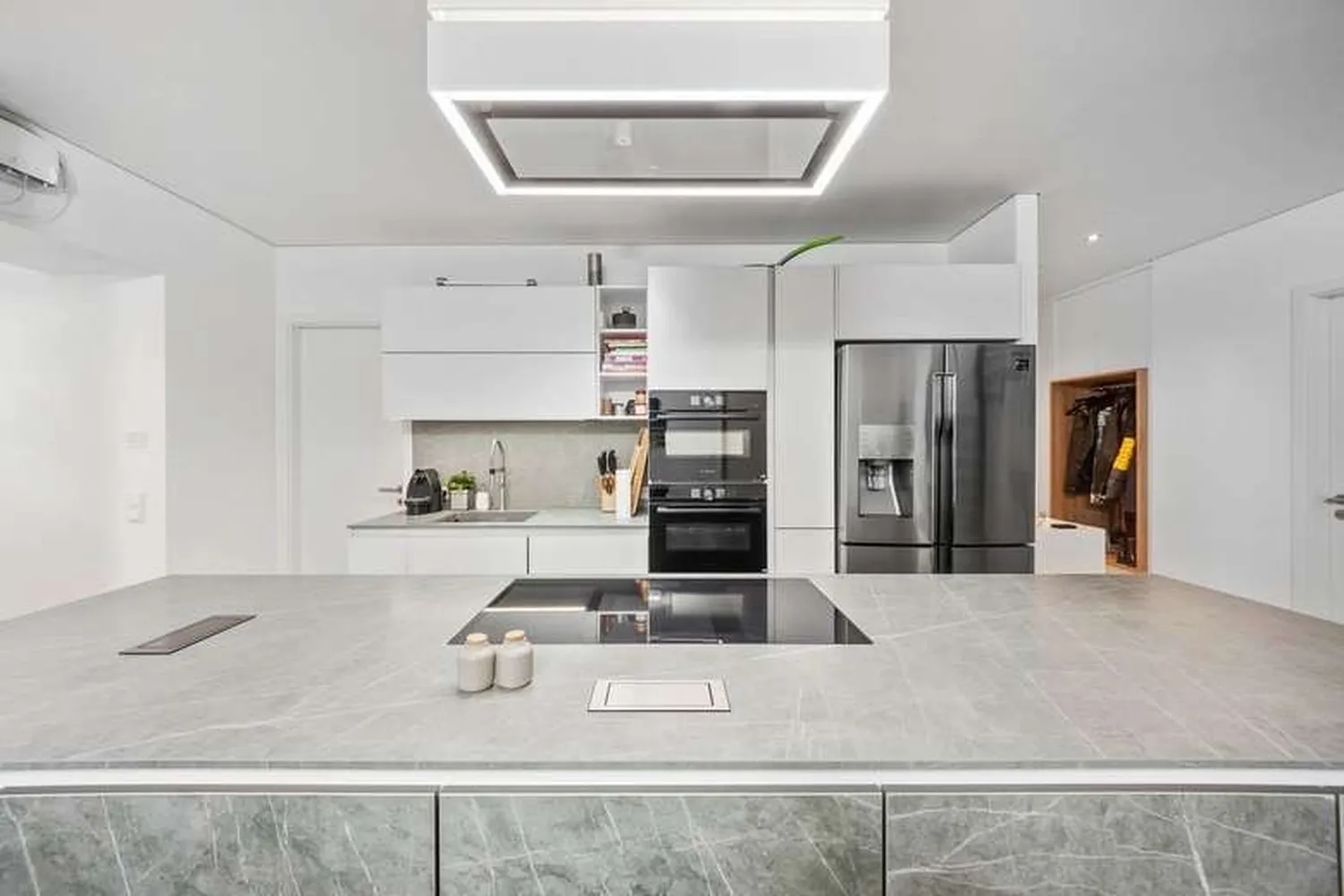 6 Zimmer Wohnung mit 180 m² in Frankfurt am Main – Bild 5