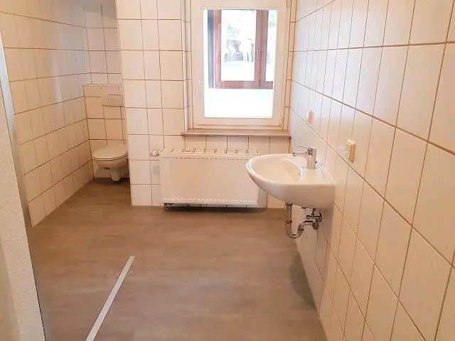 2 Zimmer Wohnung mit 64 m² in Altenburg – Bild 3