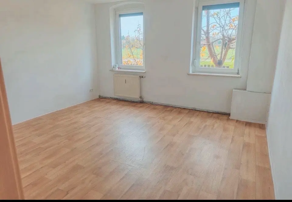 5 Zimmer Wohnung mit 106 m² in Zeitz – Bild 1