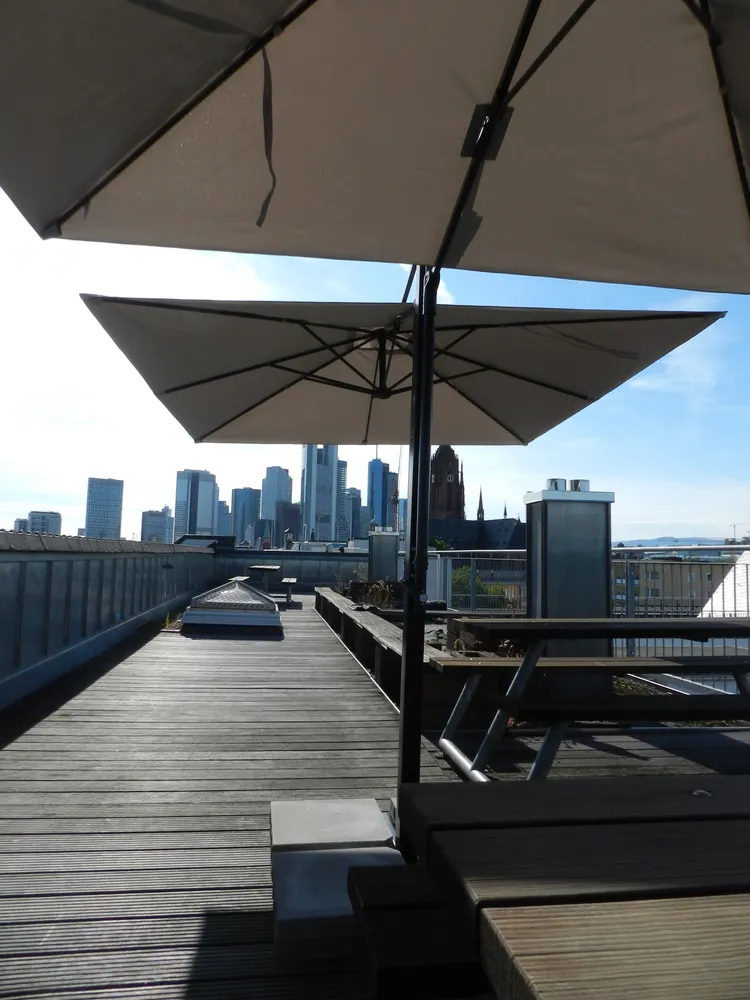 2 room apartment with 47 m² in Frankfurt am Main – Photo 3