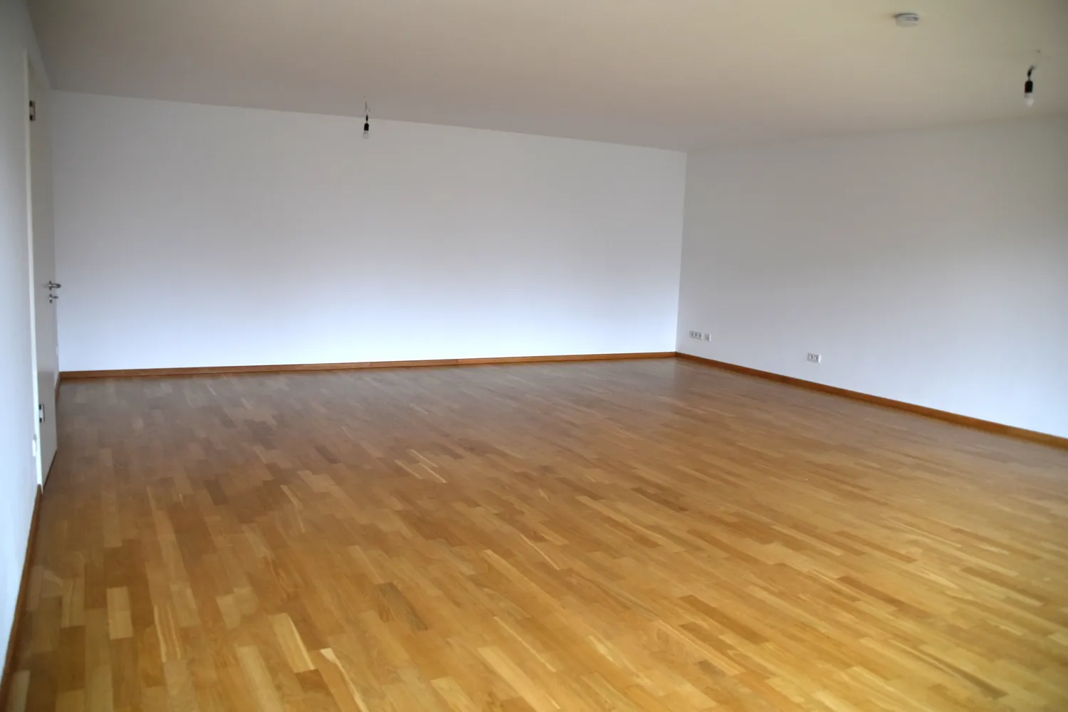 2 Zimmer Wohnung mit 121 m² in Berlin – Bild 5