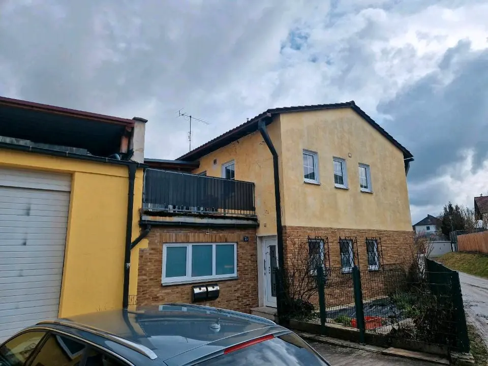 4 Zimmer Wohnung mit 140 m² in Straubing – Bild 2