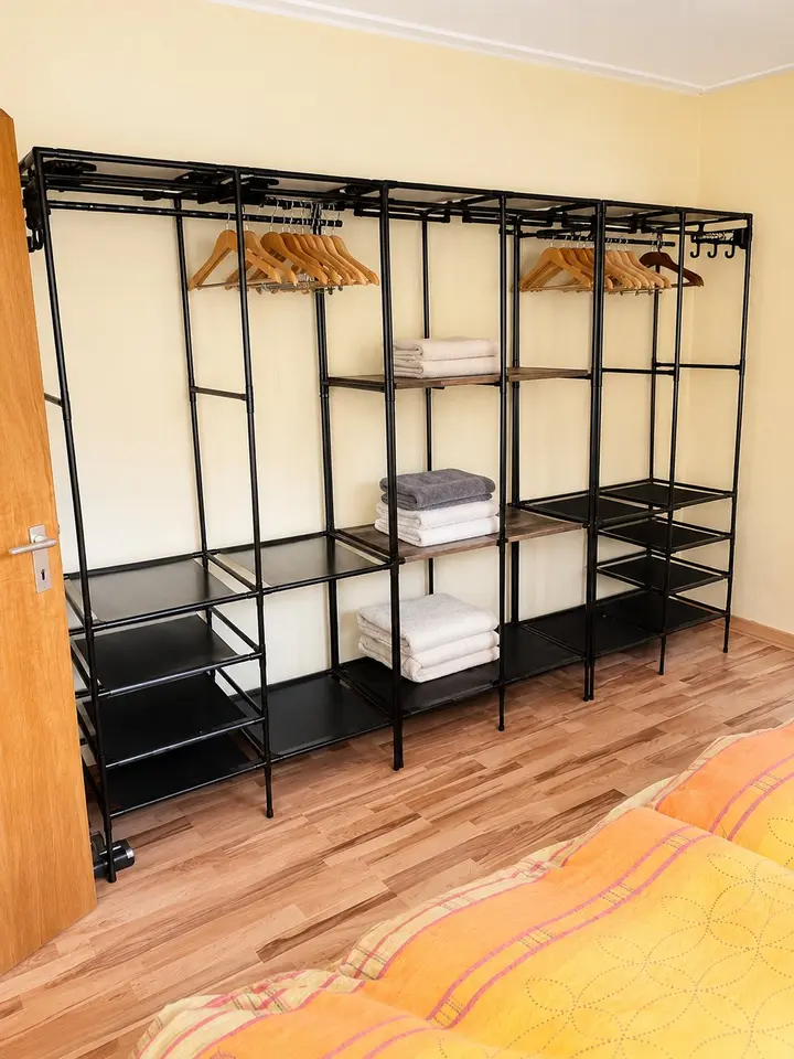 2 Zimmer Wohnung mit 65 m² in Saarbrücken – Bild 2