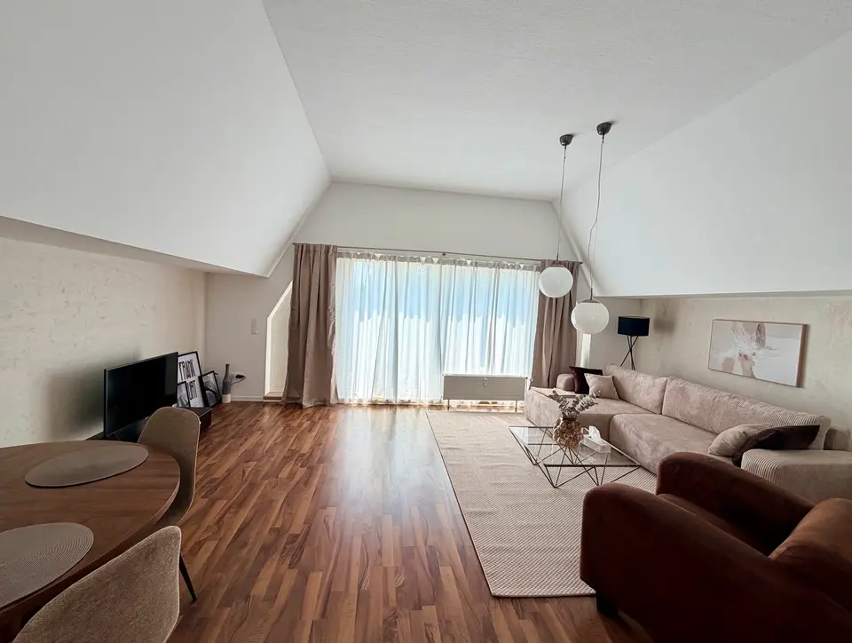 WG-Zimmer mit 75 m² in Frankfurt am Main – Bild 3