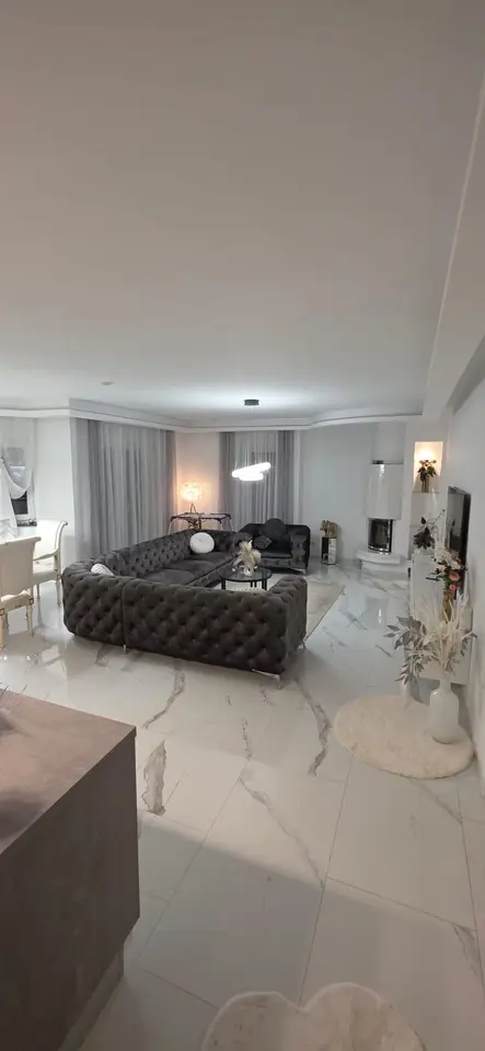 3 room apartment with 110 m² in Fürth – Photo 2