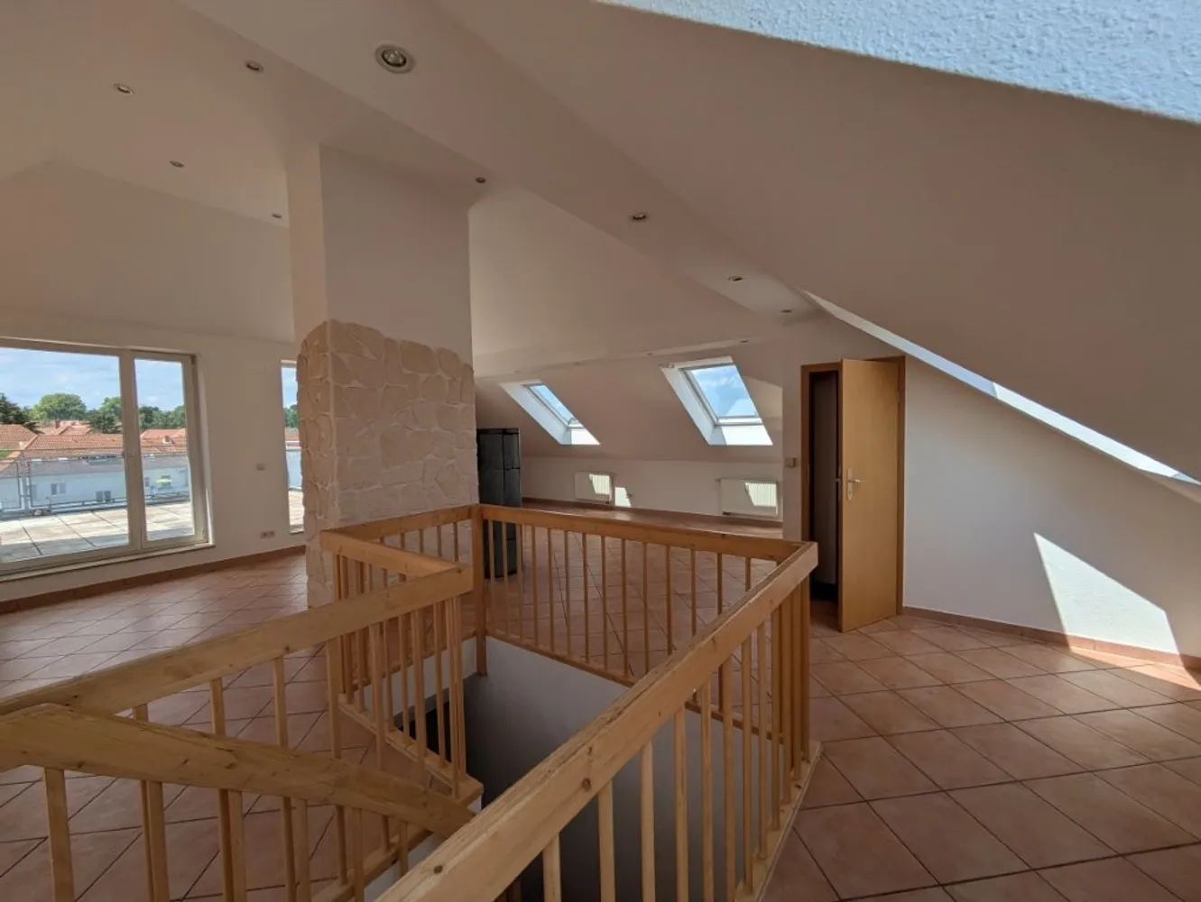 4 room apartment with 122 m² in Dresden – Photo 1
