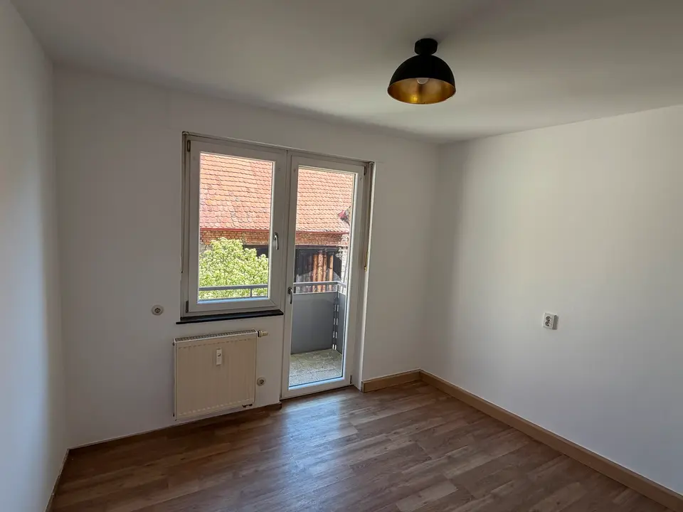 3 Zimmer Wohnung mit 85 m² in Würzburg – Bild 3