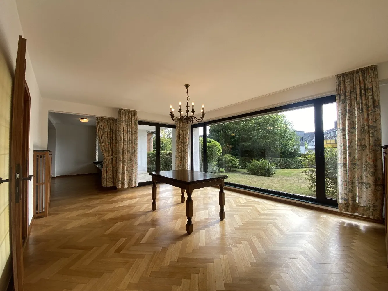 7 Zimmer Wohnung mit 182 m² in Hilden – Bild 10