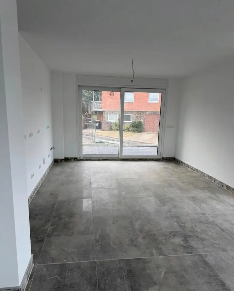 4 Zimmer Wohnung mit 96 m² in Köln – Bild 2