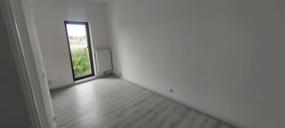 4 Zimmer Wohnung mit 100 m² in Wurzen – Bild 9
